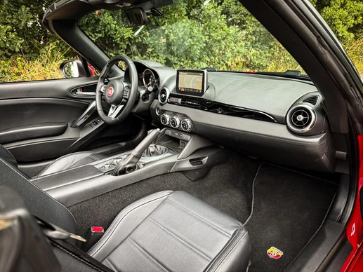 Fiat 124 Spider - Afbeelding 11 van 30