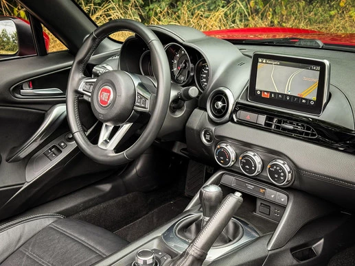 Fiat 124 Spider - Afbeelding 12 van 30