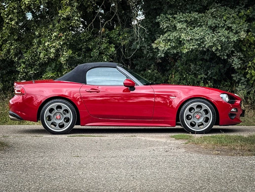 Fiat 124 Spider - Afbeelding 14 van 30