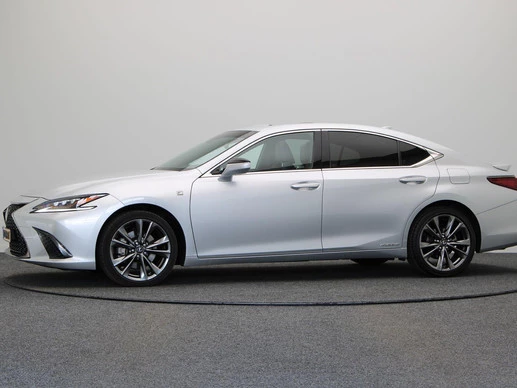 Lexus ES - Afbeelding 11 van 30