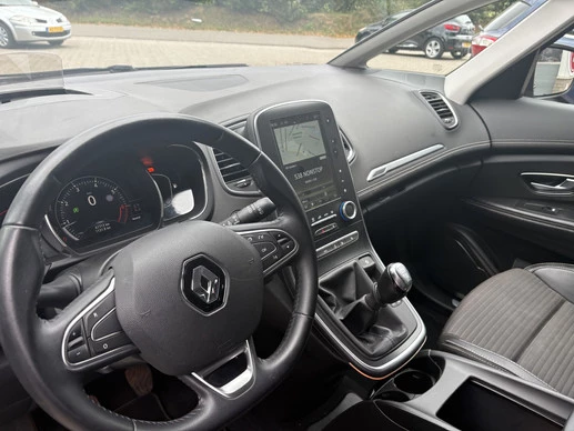 Renault Scénic - Afbeelding 9 van 10