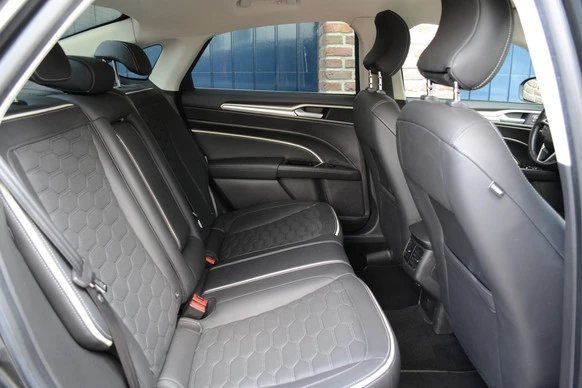 Ford Mondeo - Afbeelding 14 van 30