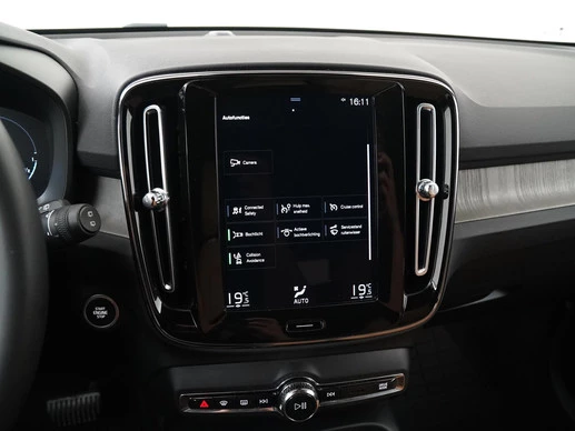 Volvo XC40 - Afbeelding 22 van 30