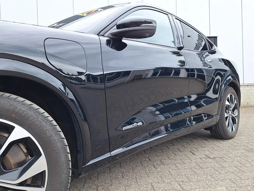 Ford Mustang Mach-E - Afbeelding 4 van 26