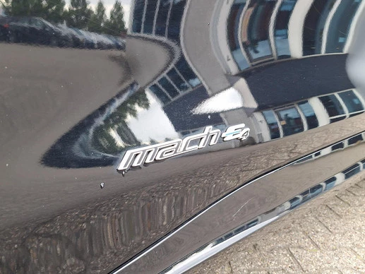 Ford Mustang Mach-E - Afbeelding 5 van 26