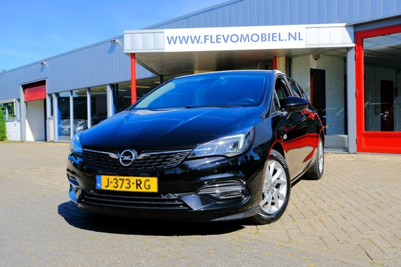 Opel Astra - Afbeelding 1 van 30