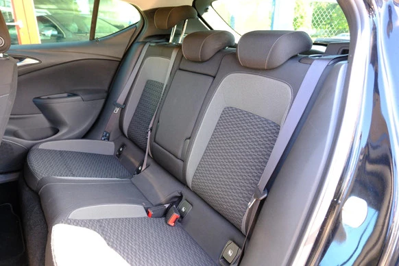 Opel Astra - Afbeelding 23 van 30