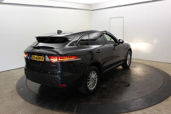 Jaguar F-PACE - Afbeelding 16 van 30