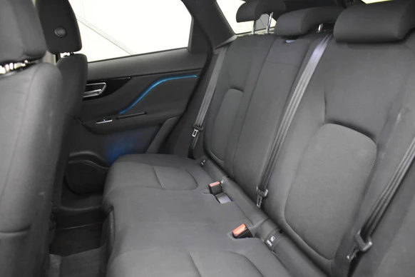 Jaguar F-PACE - Afbeelding 23 van 30