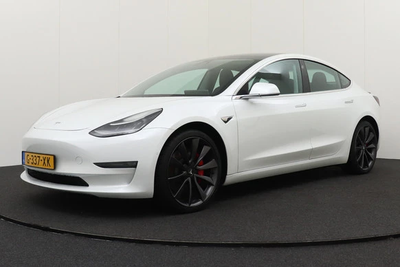 Tesla Model 3 - Afbeelding 1 van 22