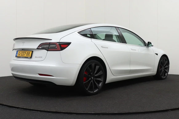 Tesla Model 3 - Afbeelding 2 van 22
