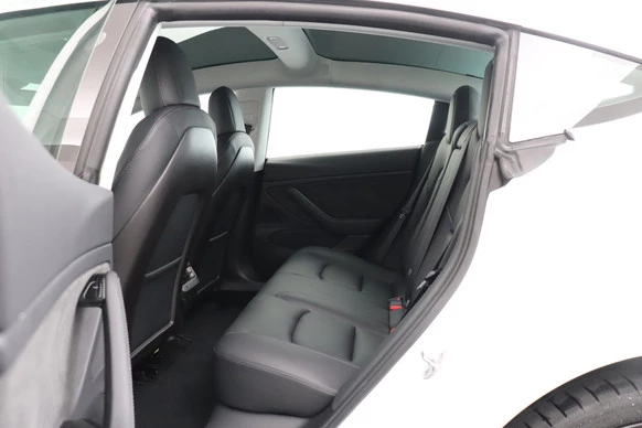 Tesla Model 3 - Afbeelding 10 van 22