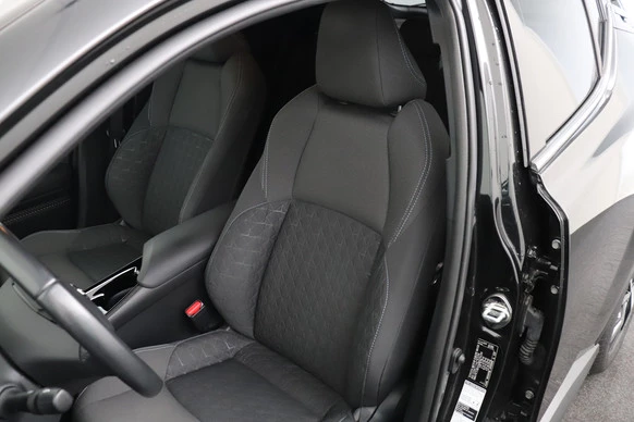 Toyota C-HR - Afbeelding 10 van 30