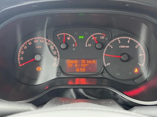 Opel Combo - Afbeelding 15 van 30