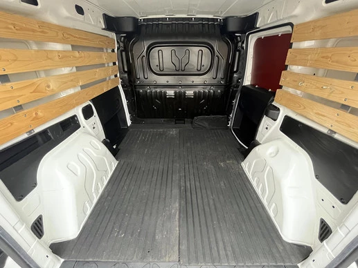 Opel Combo - Afbeelding 22 van 30