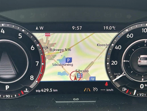 Volkswagen Tiguan - Afbeelding 12 van 25