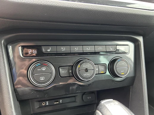 Volkswagen Tiguan - Afbeelding 14 van 25