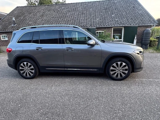 Mercedes-Benz EQB - Afbeelding 8 van 26