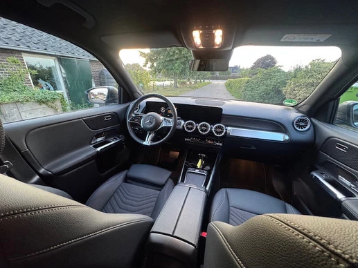 Mercedes-Benz EQB - Afbeelding 17 van 26