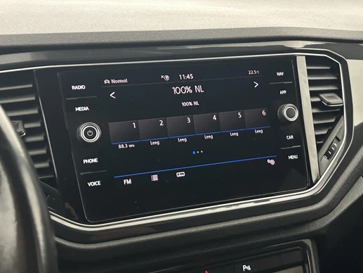 Volkswagen T-Roc - Afbeelding 18 van 30