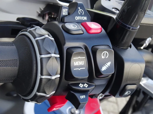 BMW R 1250 GS Adventure - Afbeelding 9 van 17