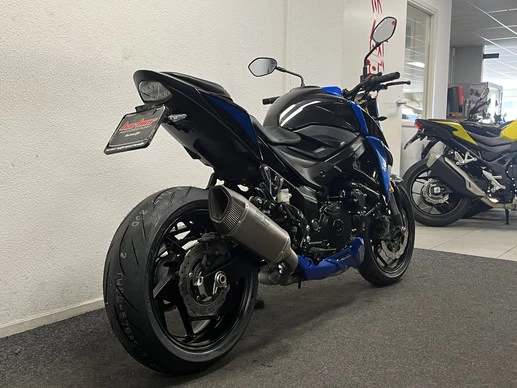 Suzuki GSX - Afbeelding 11 van 22