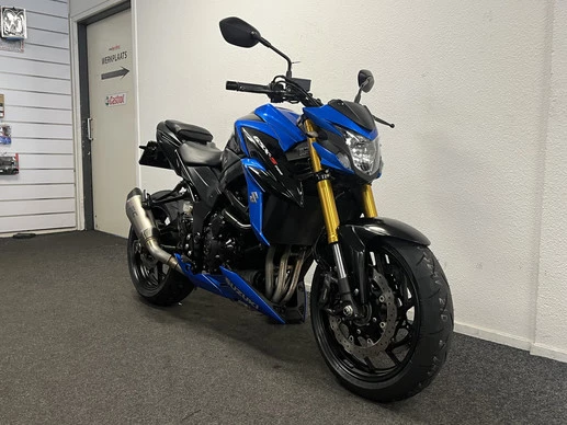 Suzuki GSX - Afbeelding 12 van 22