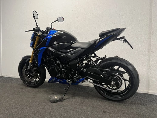 Suzuki GSX - Afbeelding 15 van 22