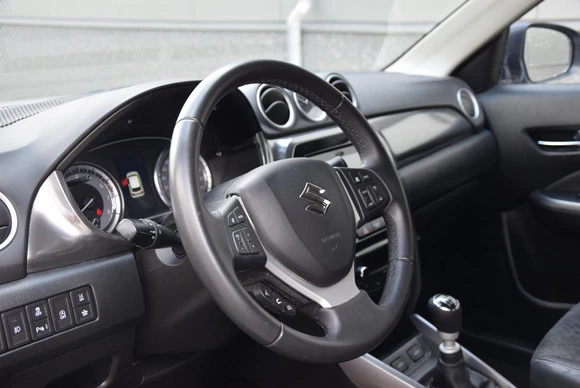 Suzuki Vitara - Afbeelding 10 van 30