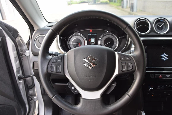 Suzuki Vitara - Afbeelding 13 van 30