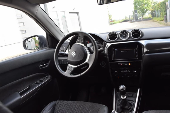 Suzuki Vitara - Afbeelding 29 van 30