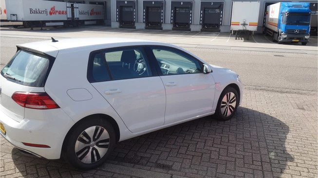 Volkswagen e-Golf - Afbeelding 4 van 14