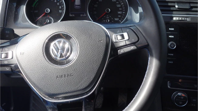 Volkswagen e-Golf - Afbeelding 9 van 14