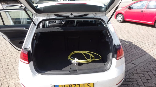 Volkswagen e-Golf - Afbeelding 12 van 14