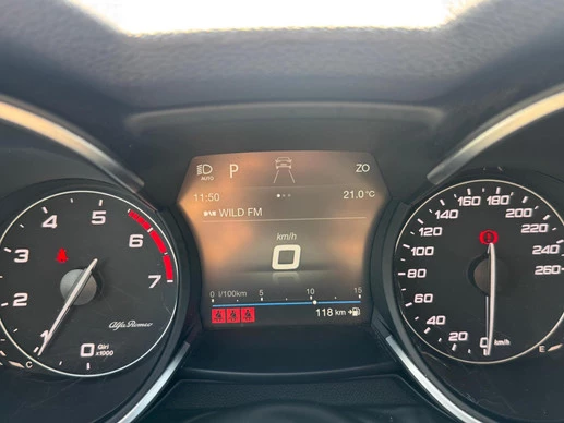 Alfa Romeo Stelvio - Afbeelding 27 van 30