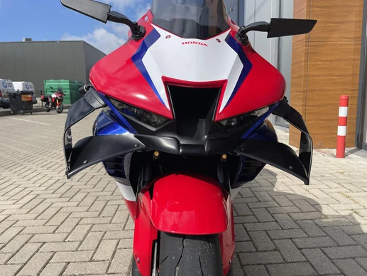 Honda CBR 1000 RR - Afbeelding 12 van 24