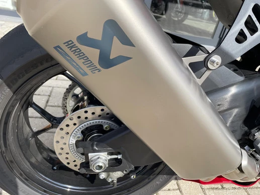 Honda CBR 1000 RR - Afbeelding 16 van 24