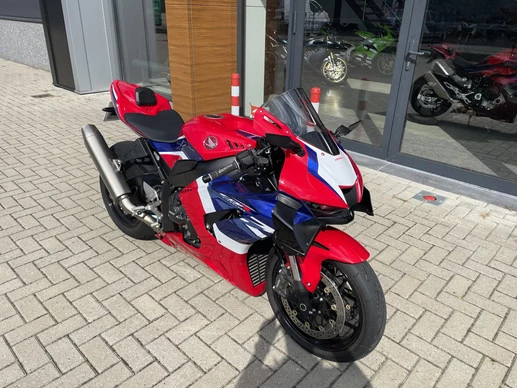 Honda CBR 1000 RR - Afbeelding 22 van 24
