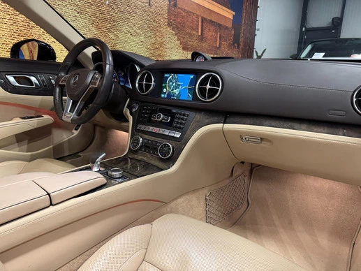 Mercedes-Benz SL - Afbeelding 15 van 30