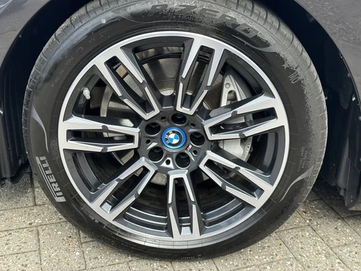 BMW i5 - Afbeelding 8 van 30