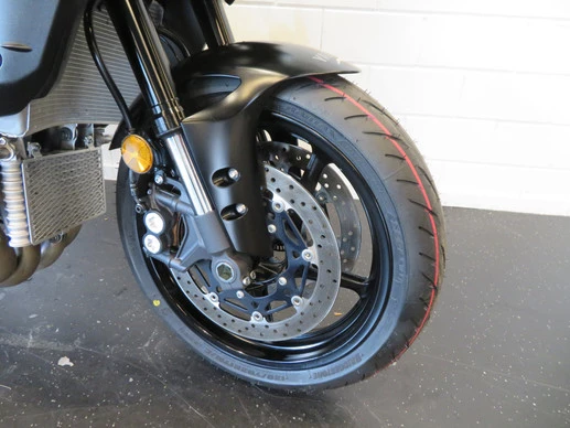 Yamaha MT 10 - Afbeelding 7 van 14