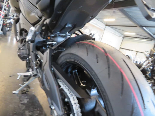 Yamaha MT 10 - Afbeelding 12 van 14