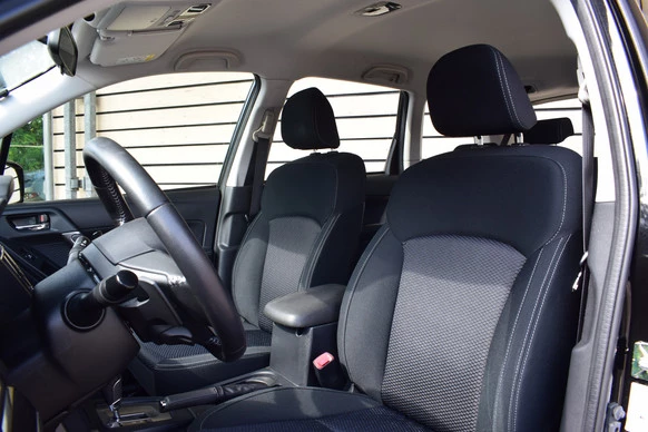 Subaru Forester - Afbeelding 10 van 30