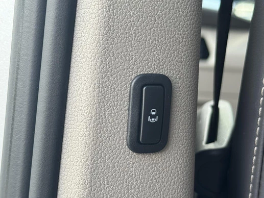 Volkswagen Multivan - Afbeelding 16 van 30