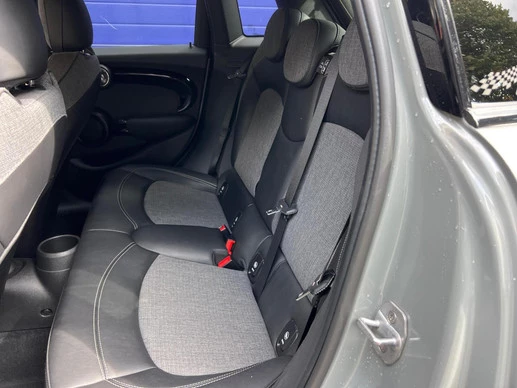 MINI Cooper S - Afbeelding 17 van 25