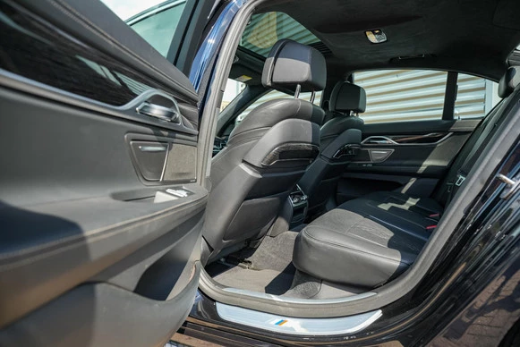 BMW 7 Serie - Afbeelding 10 van 30