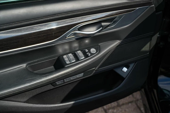 BMW 7 Serie - Afbeelding 14 van 30