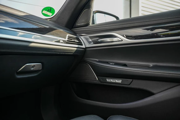 BMW 7 Serie - Afbeelding 25 van 30