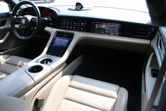 Porsche Taycan - Afbeelding 10 van 26