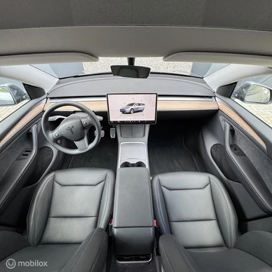 Tesla Model Y - Afbeelding 11 van 23